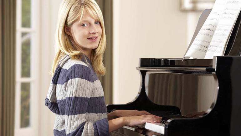 6 Benefits of Music Lessons